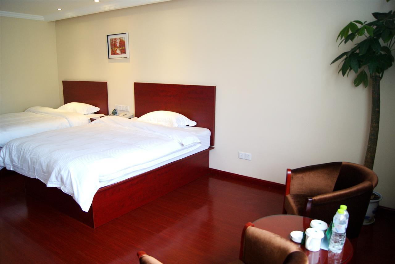 Greentree Inn Jiangsu Yancheng Dongtai Honglan Road Pedestrian Street Express Hotel Экстерьер фото