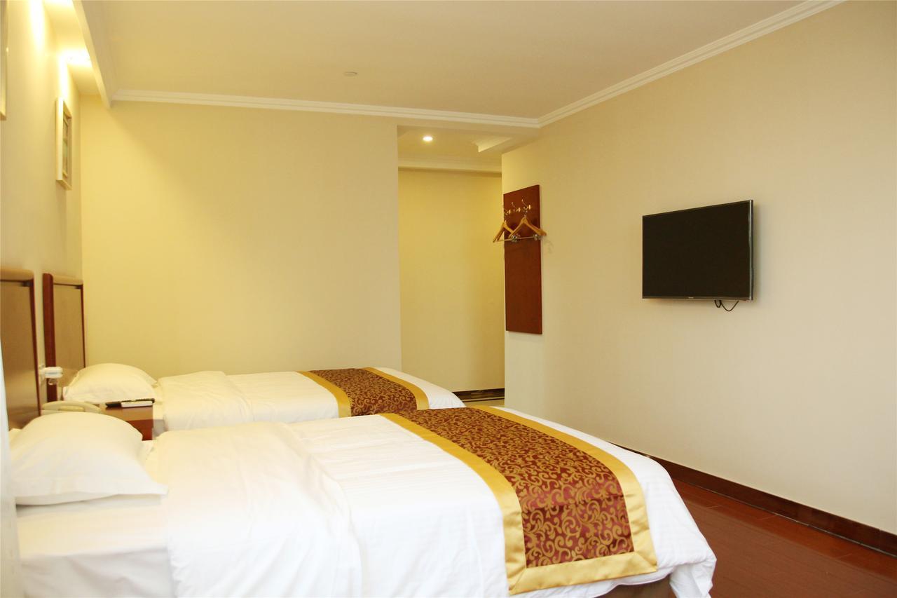 Greentree Inn Jiangsu Yancheng Dongtai Honglan Road Pedestrian Street Express Hotel Экстерьер фото